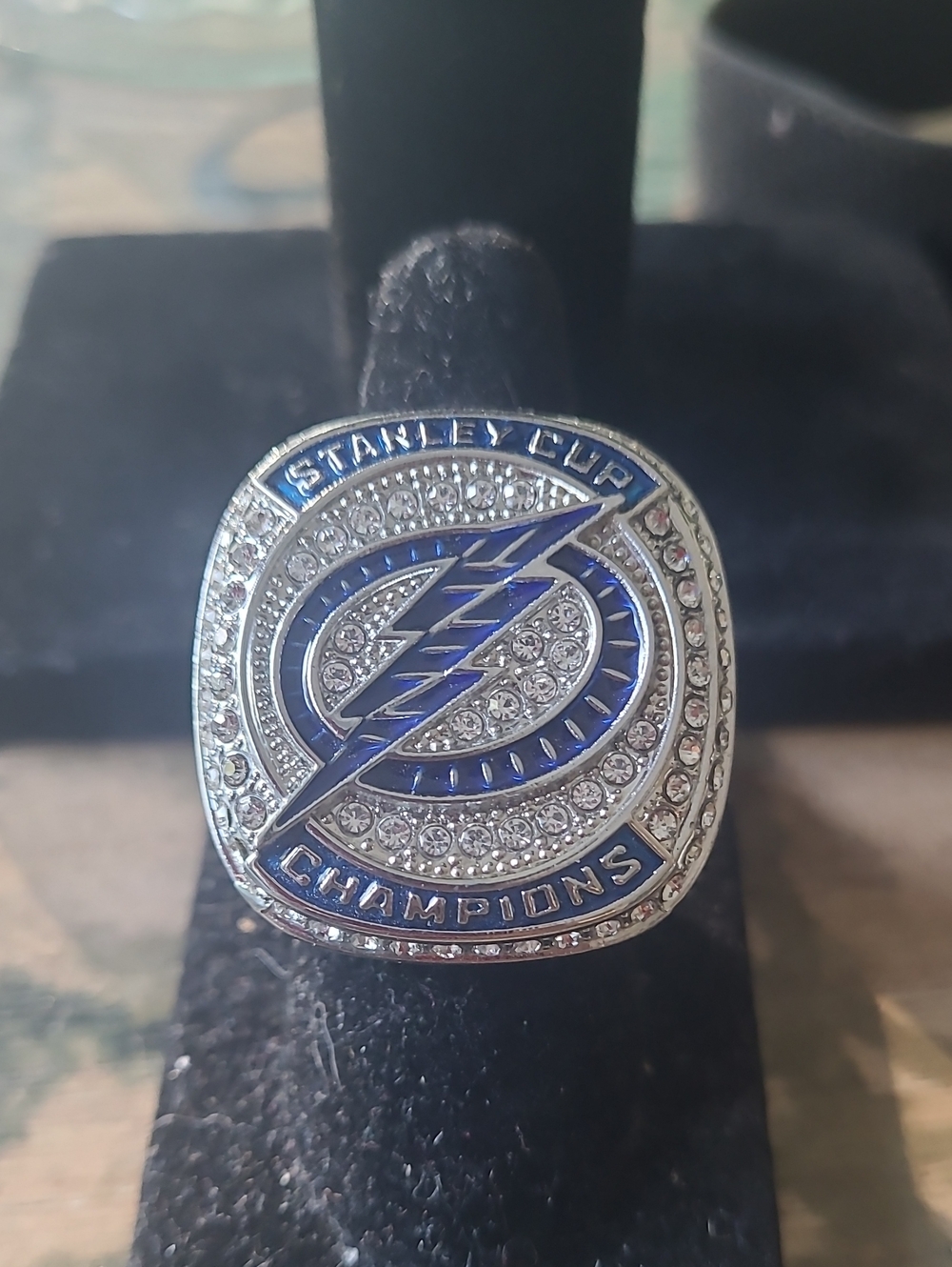 Tampa Bay Lightning Stanley Cup Champions Blue & Silver Ring Replica